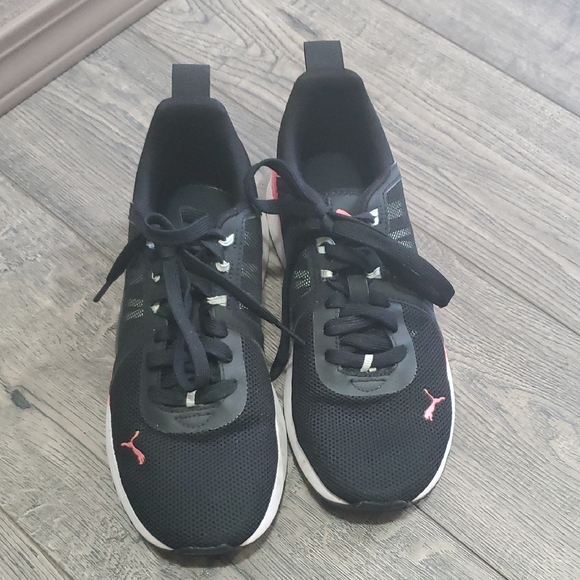 Puma Shoes - Puma Black Sneakers with Pink Details